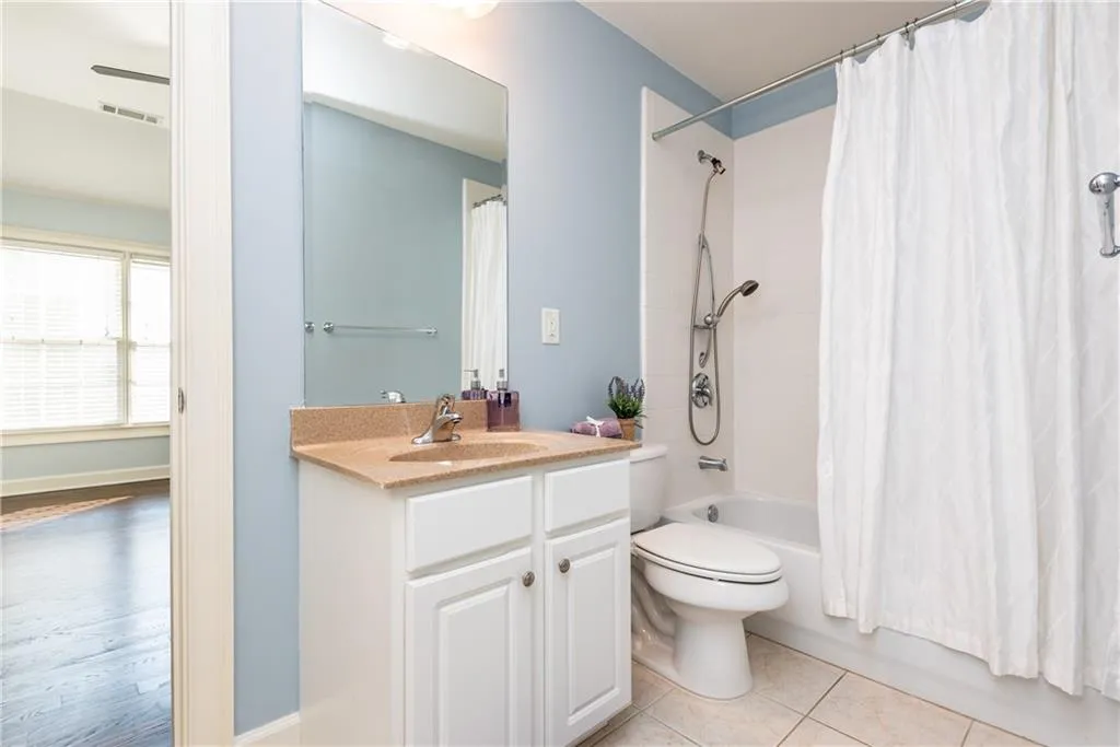 275 Trowbridge Road, Atlanta, Georgia 30350, 7 Bedrooms Bedrooms, ,5 BathroomsBathrooms,Residential,Sold,275 Trowbridge Road,6694162