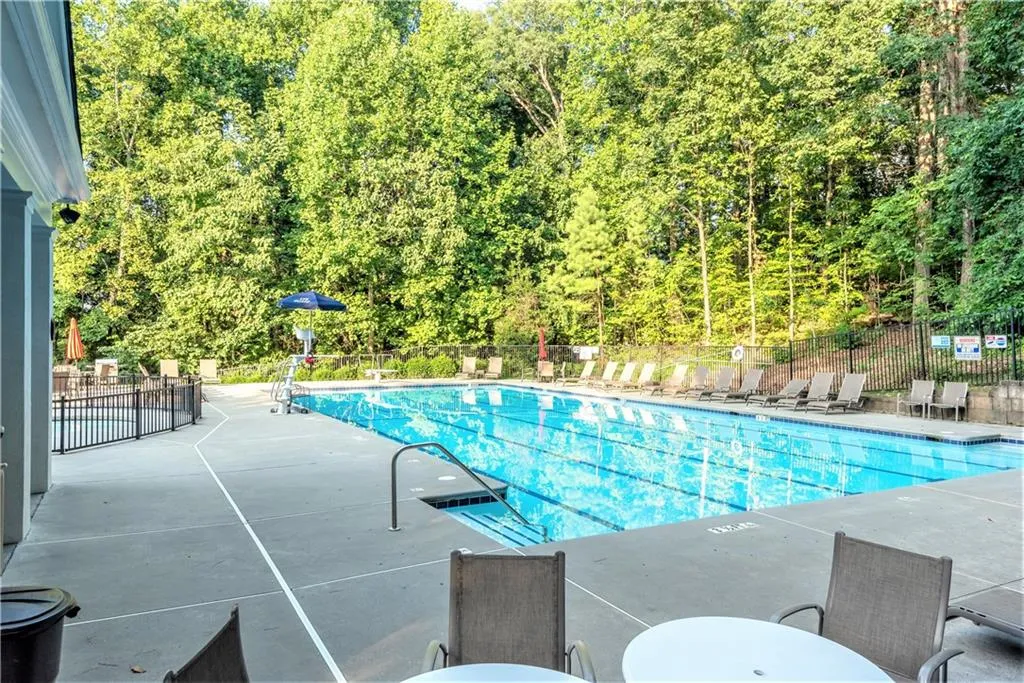 275 Trowbridge Road, Atlanta, Georgia 30350, 7 Bedrooms Bedrooms, ,5 BathroomsBathrooms,Residential,Sold,275 Trowbridge Road,6694162