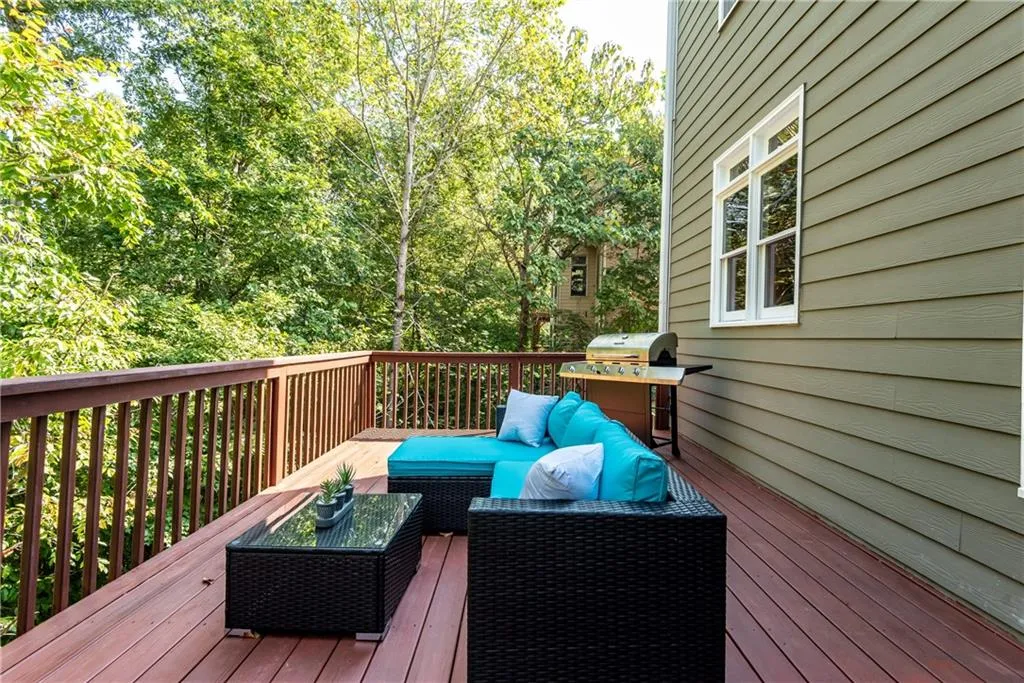 275 Trowbridge Road, Atlanta, Georgia 30350, 7 Bedrooms Bedrooms, ,5 BathroomsBathrooms,Residential,Sold,275 Trowbridge Road,6694162