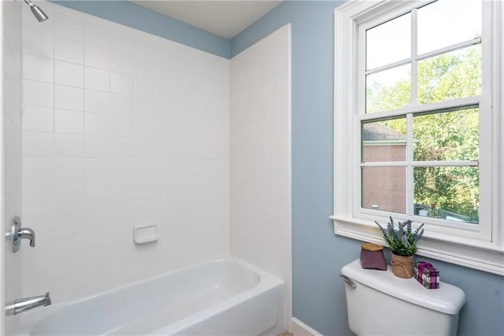 275 Trowbridge Road, Atlanta, Georgia 30350, 7 Bedrooms Bedrooms, ,5 BathroomsBathrooms,Residential,Sold,275 Trowbridge Road,6694162