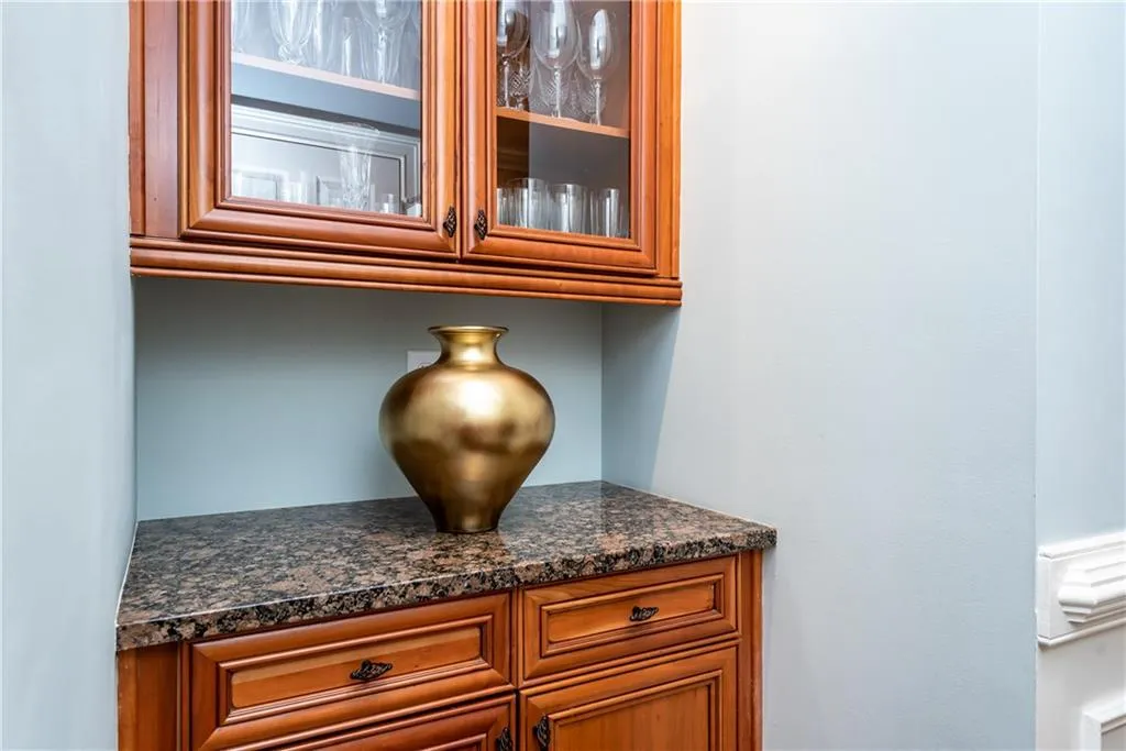 275 Trowbridge Road, Atlanta, Georgia 30350, 7 Bedrooms Bedrooms, ,5 BathroomsBathrooms,Residential,Sold,275 Trowbridge Road,6694162