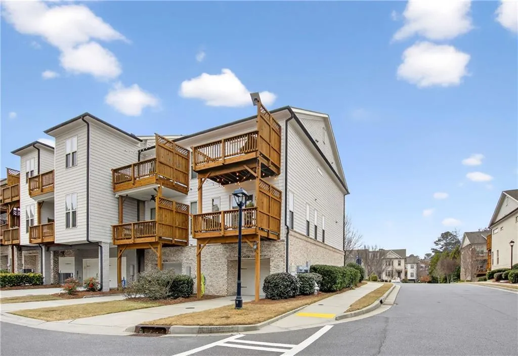 4302 Parkside Place, Atlanta, Georgia 30342, 2 Bedrooms Bedrooms, ,2 BathroomsBathrooms,Residential,For Sale,4302 Parkside Place,7704590