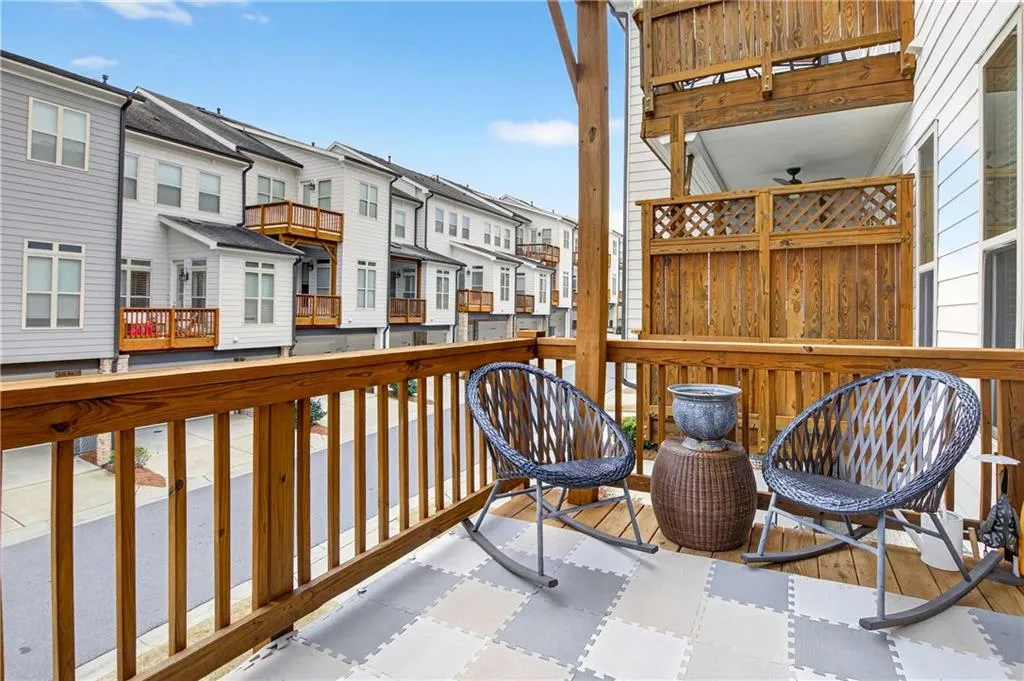 4302 Parkside Place, Atlanta, Georgia 30342, 2 Bedrooms Bedrooms, ,2 BathroomsBathrooms,Residential,For Sale,4302 Parkside Place,7704590