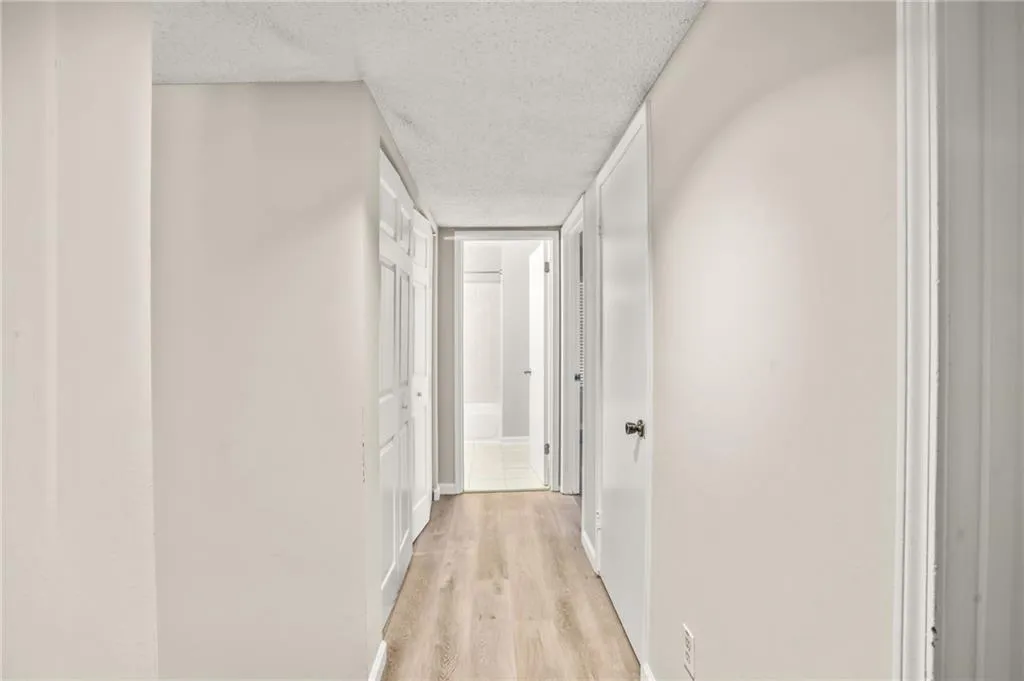 2211 Huntingdon Chase, Atlanta, Georgia 30350, 2 Bedrooms Bedrooms, ,2 BathroomsBathrooms,Residential,Sold,2211 Huntingdon Chase,7422059