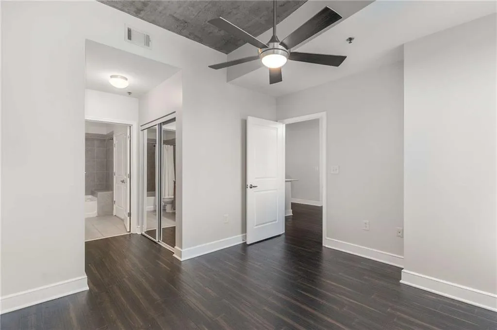 950 W Peachtree Street Nw Unit 802, Atlanta, Georgia 30309, 1 Bedroom Bedrooms, ,1 BathroomBathrooms,Residential,For Sale,950 W Peachtree Street Nw Unit 802,7628281