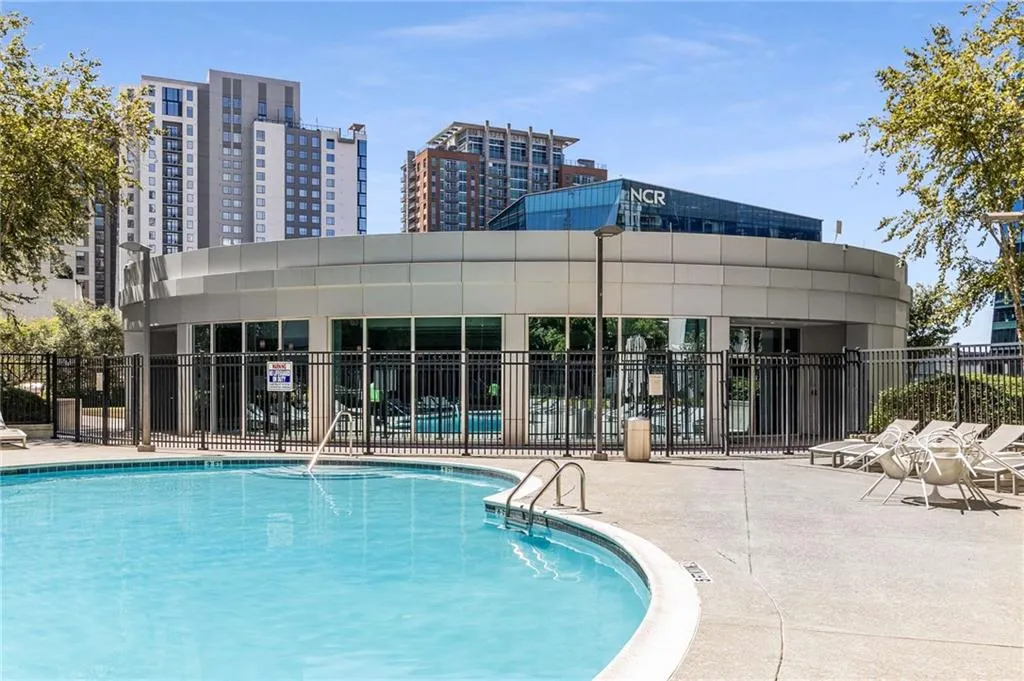 950 W Peachtree Street Nw Unit 802, Atlanta, Georgia 30309, 1 Bedroom Bedrooms, ,1 BathroomBathrooms,Residential,For Sale,950 W Peachtree Street Nw Unit 802,7628281