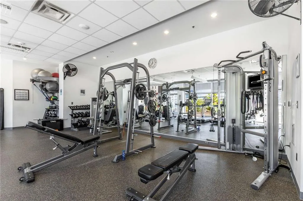 950 W Peachtree Street Nw Unit 802, Atlanta, Georgia 30309, 1 Bedroom Bedrooms, ,1 BathroomBathrooms,Residential,For Sale,950 W Peachtree Street Nw Unit 802,7628281