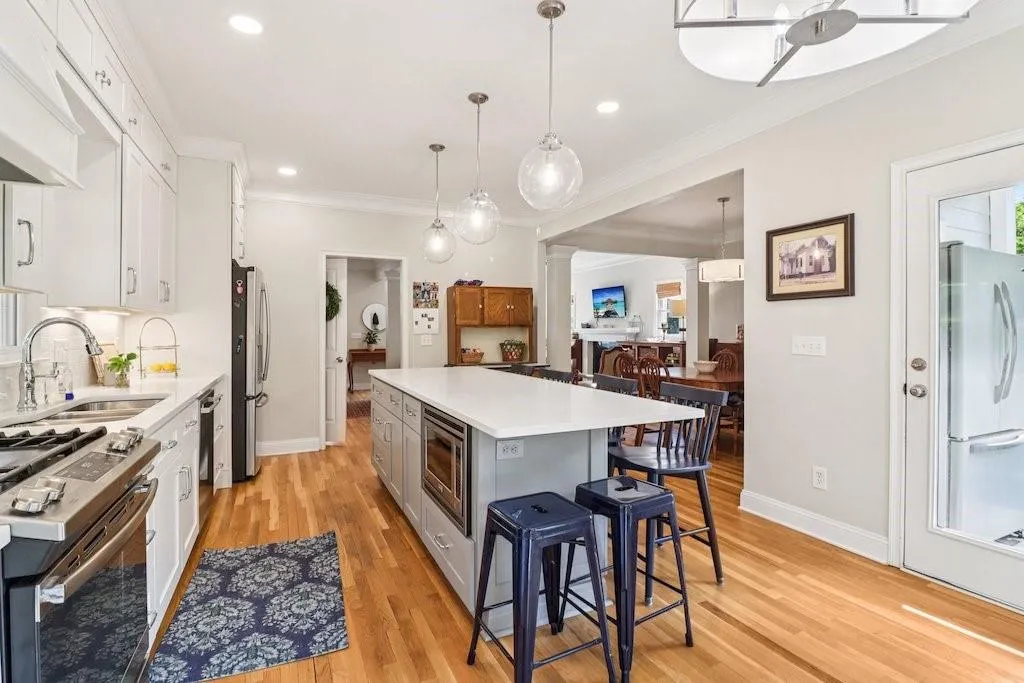 1160 Foster Place Nw, Atlanta, Georgia 30318, 3 Bedrooms Bedrooms, ,2 BathroomsBathrooms,Residential,For Sale,1160 Foster Place Nw,7592317