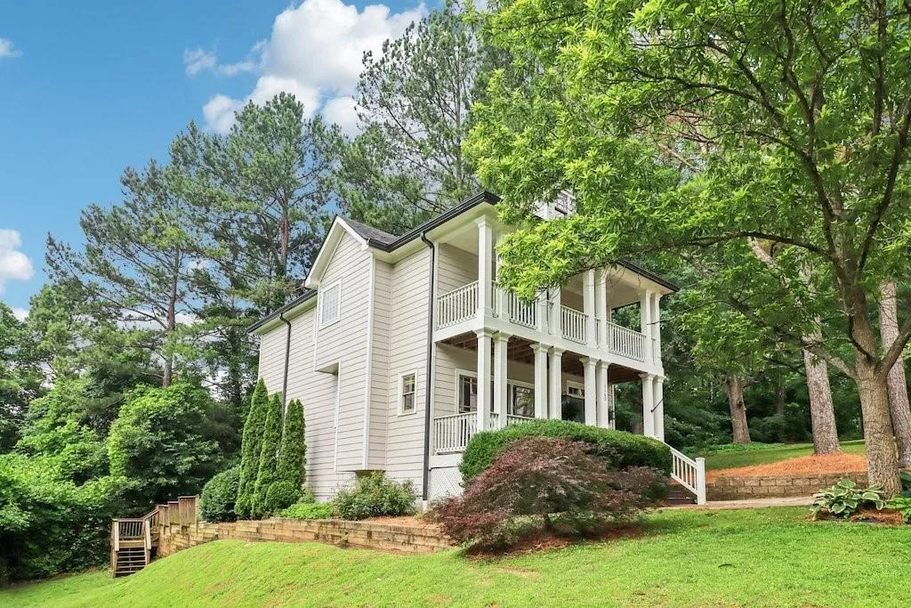 1160 Foster Place Nw, Atlanta, Georgia 30318, 3 Bedrooms Bedrooms, ,2 BathroomsBathrooms,Residential,For Sale,1160 Foster Place Nw,7592317