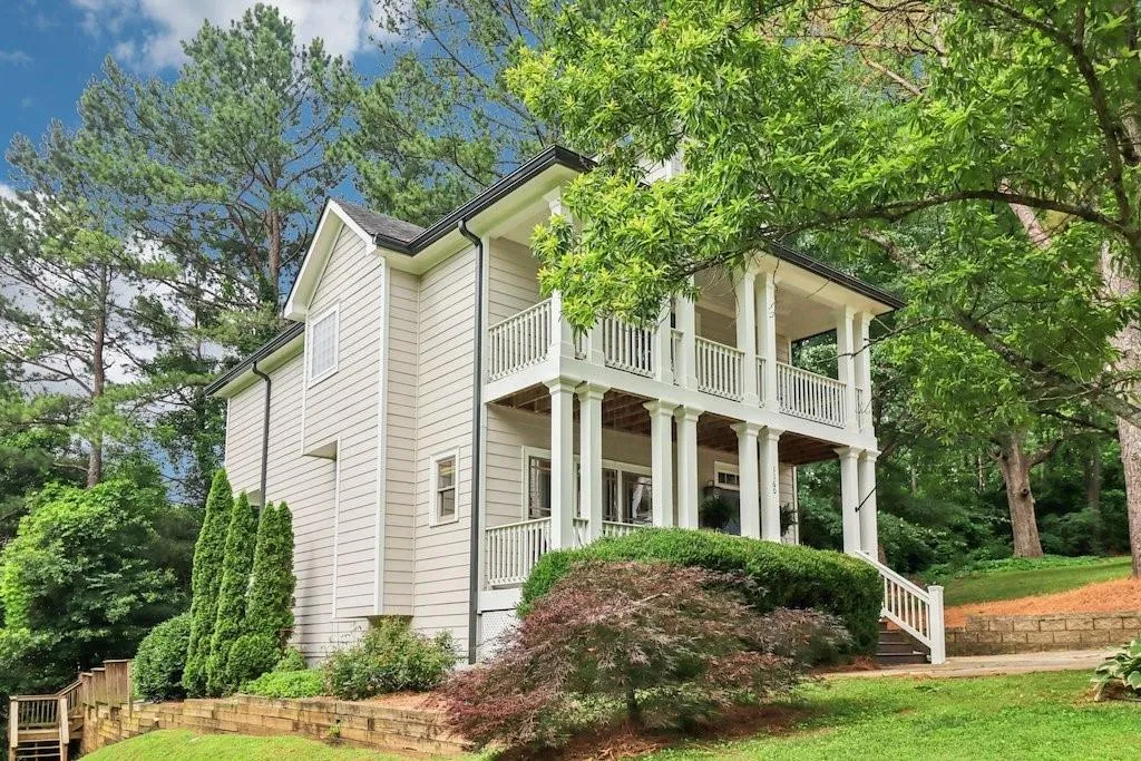 1160 Foster Place Nw, Atlanta, Georgia 30318, 3 Bedrooms Bedrooms, ,2 BathroomsBathrooms,Residential,For Sale,1160 Foster Place Nw,7592317