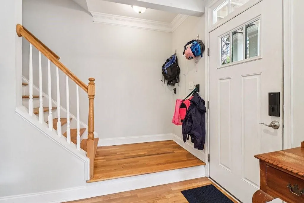 1160 Foster Place Nw, Atlanta, Georgia 30318, 3 Bedrooms Bedrooms, ,2 BathroomsBathrooms,Residential,For Sale,1160 Foster Place Nw,7592317