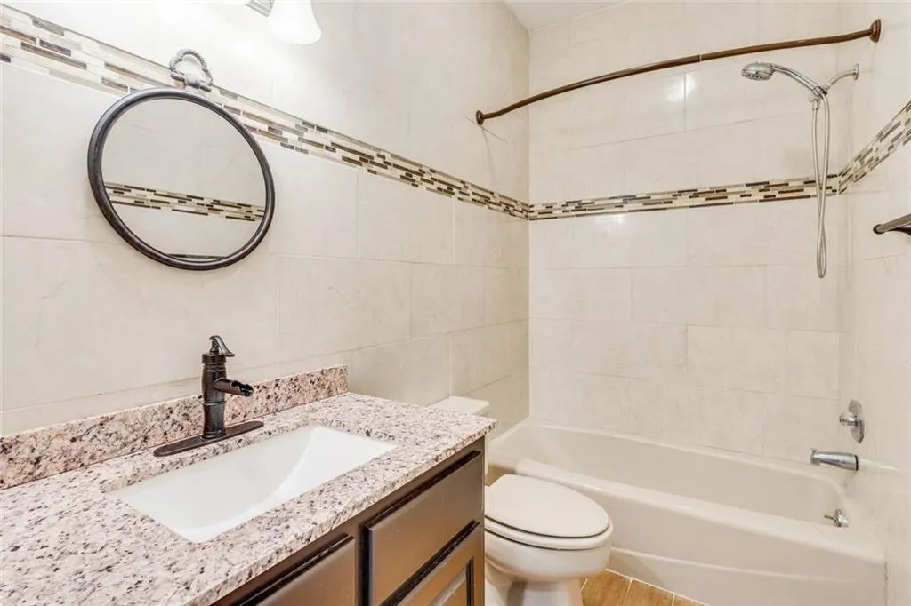 160 Grogans Landing, Atlanta, Georgia 30350, 5 Bedrooms Bedrooms, ,5 BathroomsBathrooms,Residential,For Sale,160 Grogans Landing,7727318