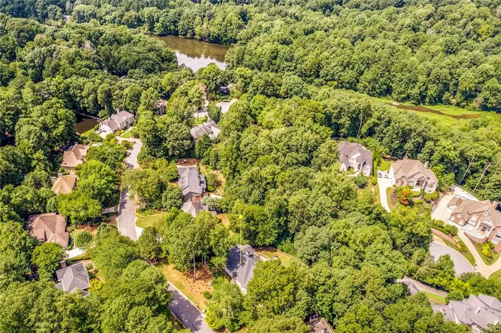 160 Grogans Landing, Atlanta, Georgia 30350, 5 Bedrooms Bedrooms, ,5 BathroomsBathrooms,Residential,For Sale,160 Grogans Landing,7727318