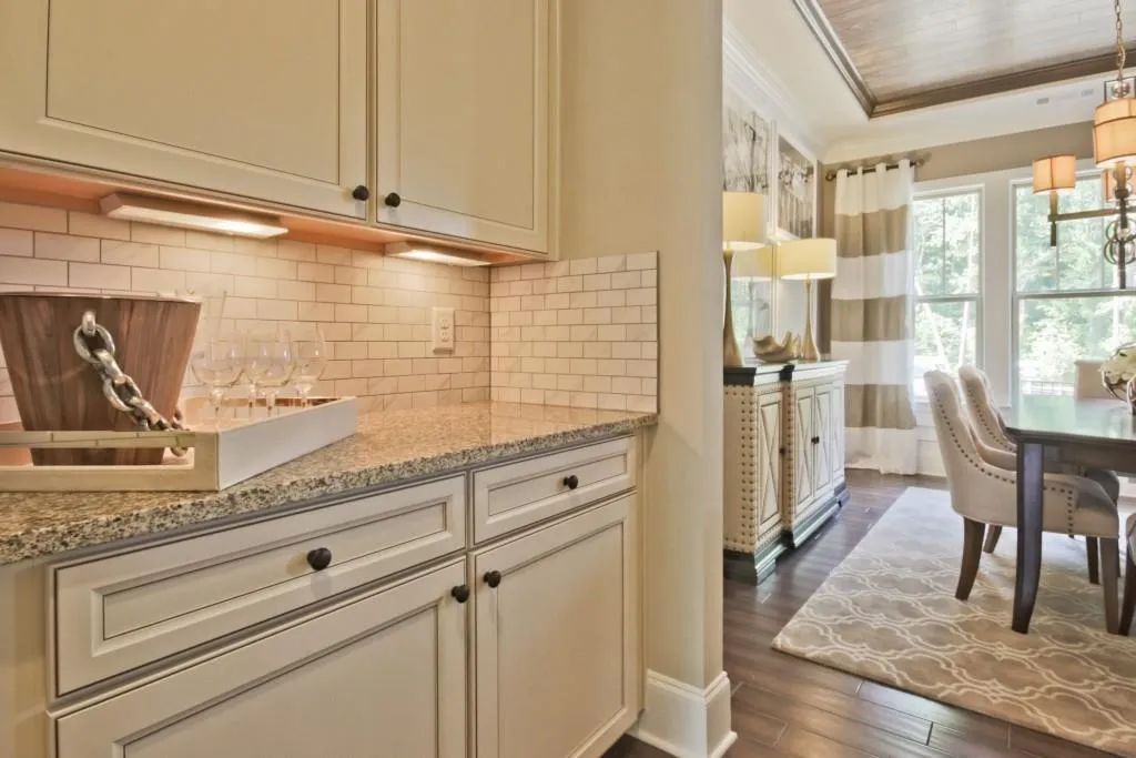 131 Austin Drive, Sandy Springs, Georgia 30328, 5 Bedrooms Bedrooms, ,4 BathroomsBathrooms,Residential,Sold,131 Austin Drive,5587102