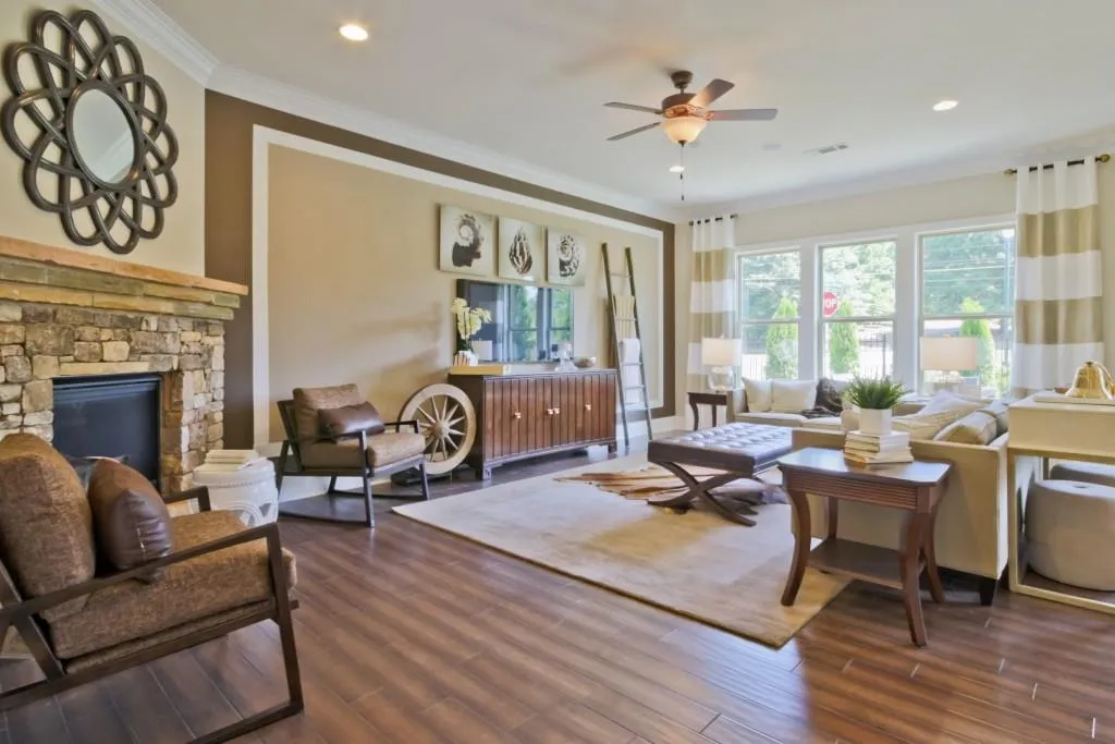 131 Austin Drive, Sandy Springs, Georgia 30328, 5 Bedrooms Bedrooms, ,4 BathroomsBathrooms,Residential,Sold,131 Austin Drive,5587102