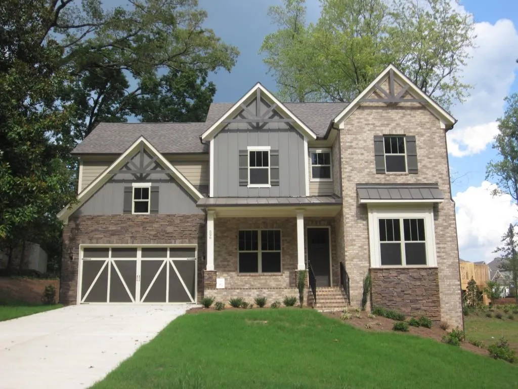 131 Austin Drive, Sandy Springs, Georgia 30328, 5 Bedrooms Bedrooms, ,4 BathroomsBathrooms,Residential,Sold,131 Austin Drive,5587102