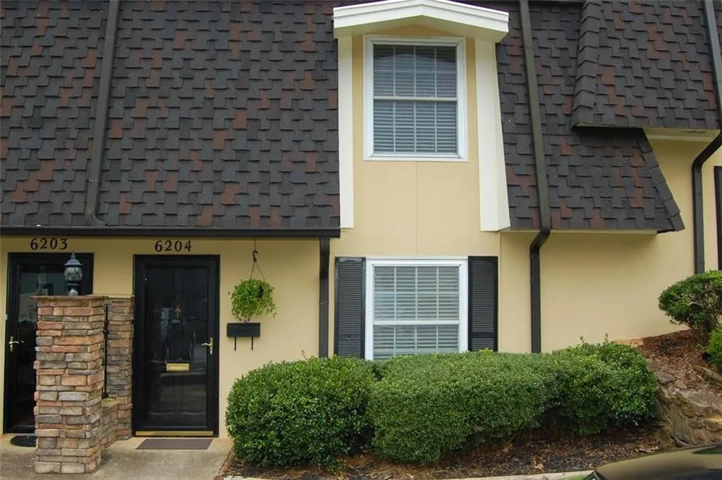 6204 Park Avenue Unit D2, Sandy Springs, Georgia 30342, 2 Bedrooms Bedrooms, ,1 BathroomBathrooms,Residential,Sold,6204 Park Avenue Unit D2,5622765