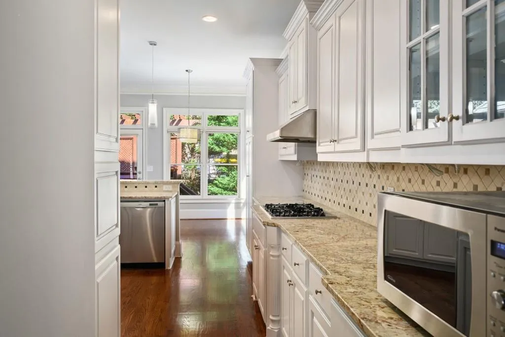 6317 Cotswold Lane, Atlanta, Georgia 30328, 4 Bedrooms Bedrooms, ,3 BathroomsBathrooms,Residential,Sold,6317 Cotswold Lane,6794148