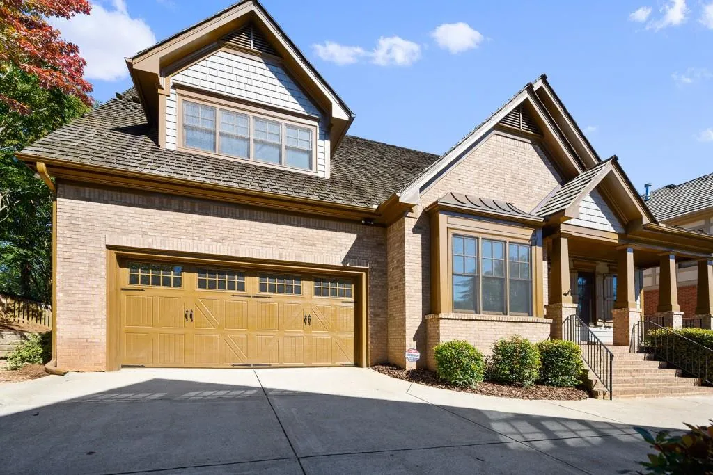 6317 Cotswold Lane, Atlanta, Georgia 30328, 4 Bedrooms Bedrooms, ,3 BathroomsBathrooms,Residential,Sold,6317 Cotswold Lane,6794148