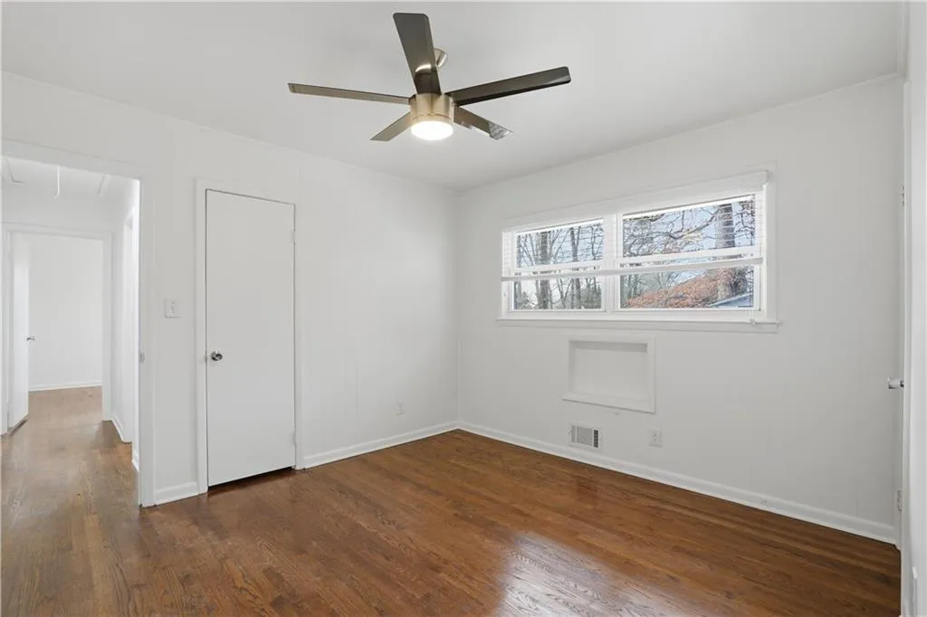 2467 Elmwood Circle Se, Atlanta, Georgia 30339, 4 Bedrooms Bedrooms, 0 ,2 BathroomsBathrooms,Residential,For Sale,2467 Elmwood Circle Se,7714309