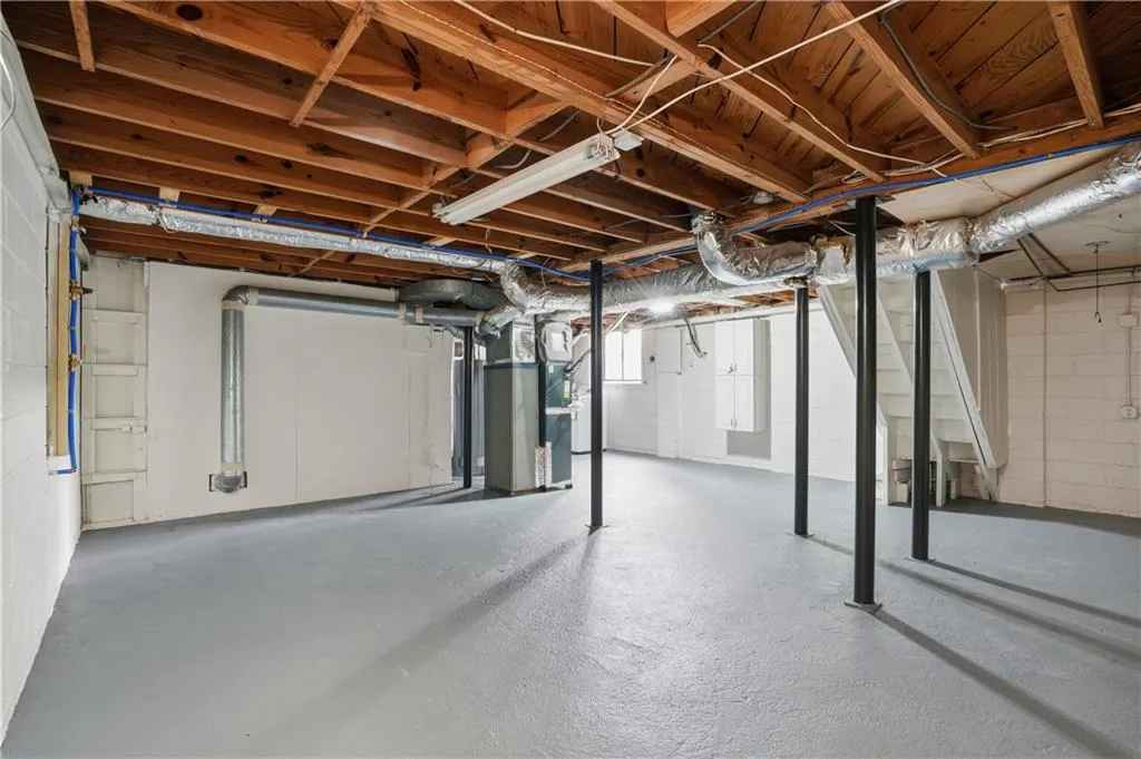 large open area in basement  pleanty of storage