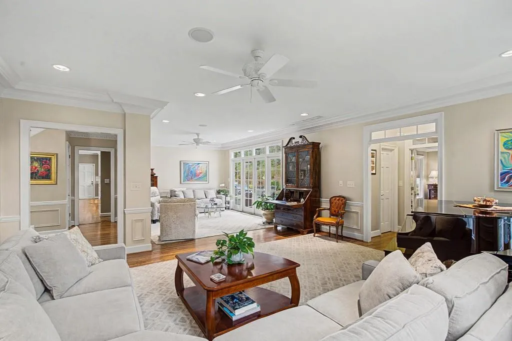 8 River Park Drive, Atlanta, Georgia 30328, 7 Bedrooms Bedrooms, ,5 BathroomsBathrooms,Residential,For Sale,8 River Park Drive,7716495