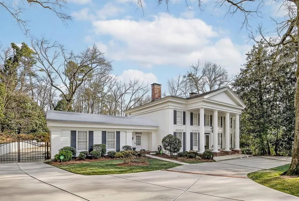 8 River Park Drive, Atlanta, Georgia 30328, 7 Bedrooms Bedrooms, ,5 BathroomsBathrooms,Residential,For Sale,8 River Park Drive,7716495