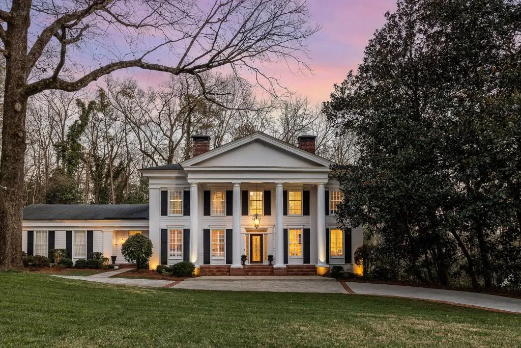 8 River Park Drive, Atlanta, Georgia 30328, 7 Bedrooms Bedrooms, ,5 BathroomsBathrooms,Residential,For Sale,8 River Park Drive,7716495