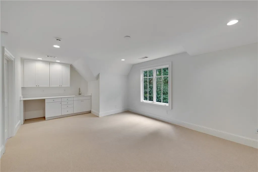 310 Tara Trail, Atlanta, Georgia 30327, 7 Bedrooms Bedrooms, ,7 BathroomsBathrooms,Residential,Sold,310 Tara Trail,6772483