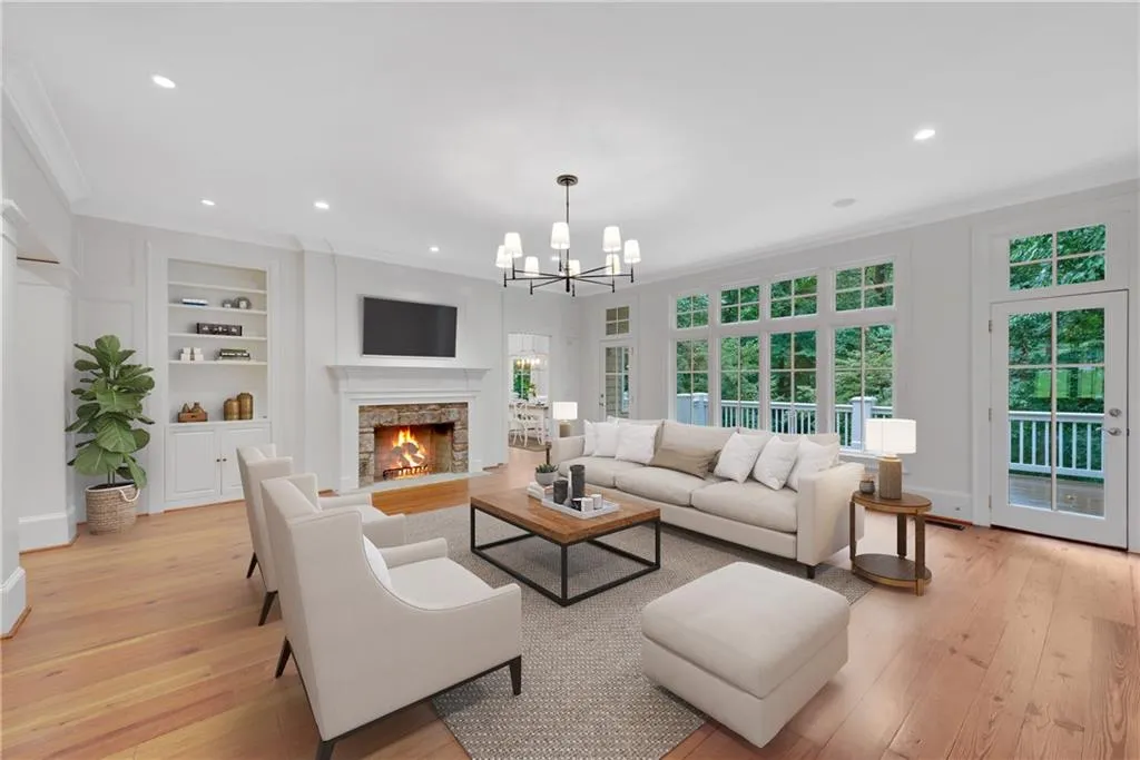 310 Tara Trail, Atlanta, Georgia 30327, 7 Bedrooms Bedrooms, ,7 BathroomsBathrooms,Residential,Sold,310 Tara Trail,6772483