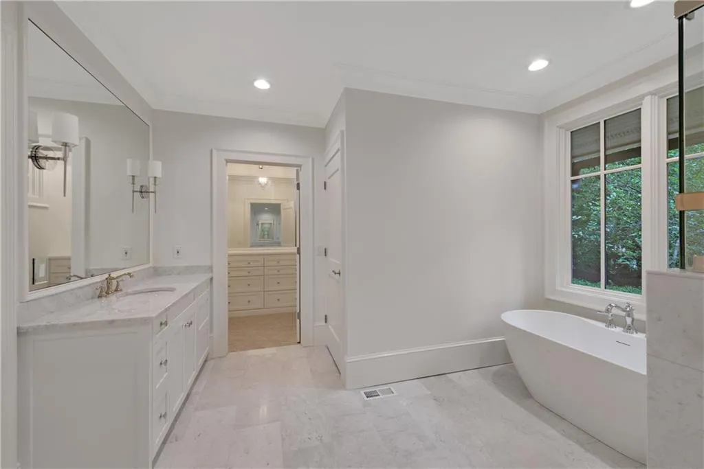 310 Tara Trail, Atlanta, Georgia 30327, 7 Bedrooms Bedrooms, ,7 BathroomsBathrooms,Residential,Sold,310 Tara Trail,6772483