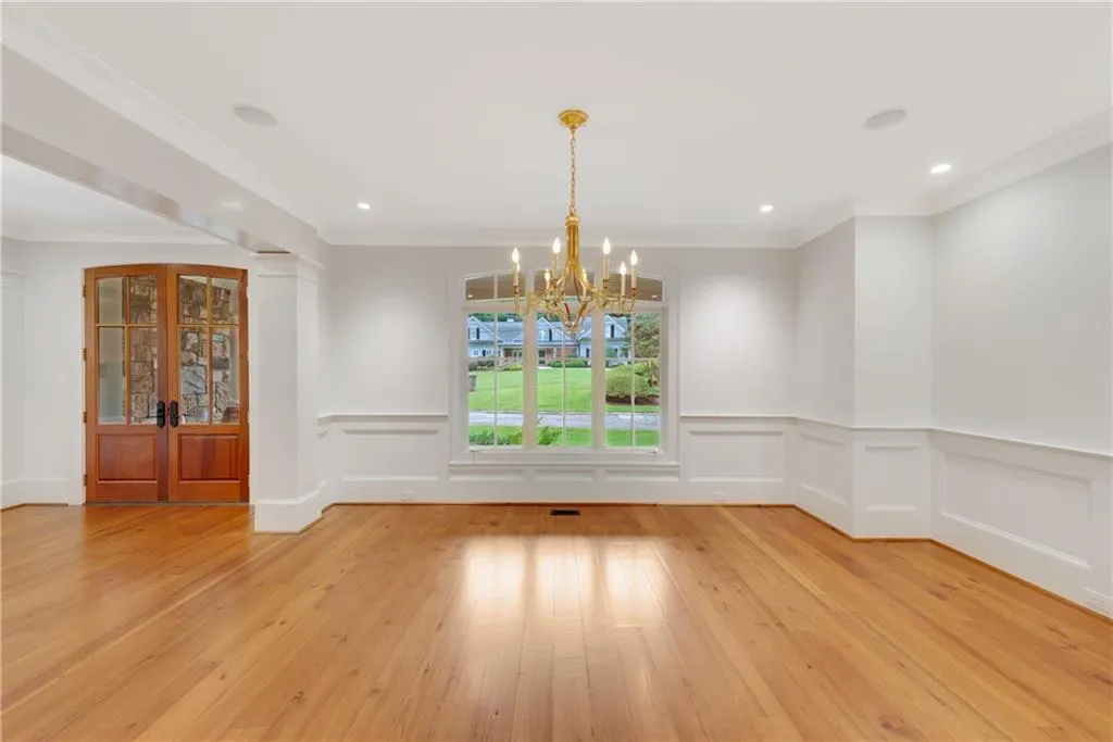 310 Tara Trail, Atlanta, Georgia 30327, 7 Bedrooms Bedrooms, ,7 BathroomsBathrooms,Residential,Sold,310 Tara Trail,6772483