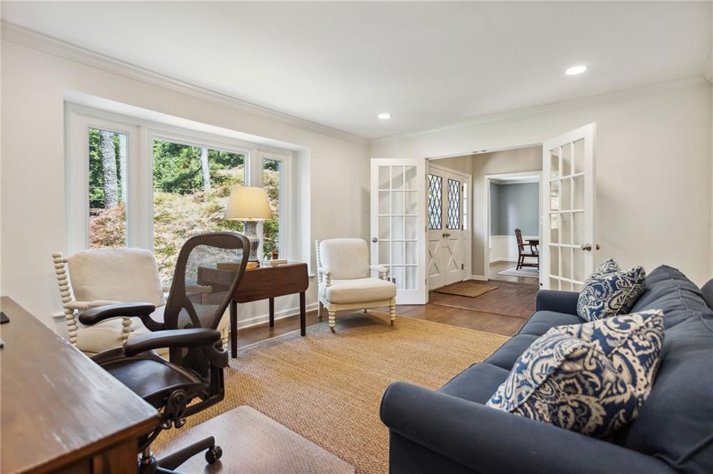 520 N Harbor Drive, Atlanta, Georgia 30328, 5 Bedrooms Bedrooms, ,3 BathroomsBathrooms,Residential,Sold,520 N Harbor Drive,7299059