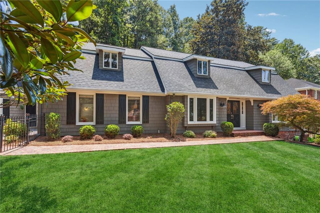 520 N Harbor Drive, Atlanta, Georgia 30328, 5 Bedrooms Bedrooms, ,3 BathroomsBathrooms,Residential,Sold,520 N Harbor Drive,7299059