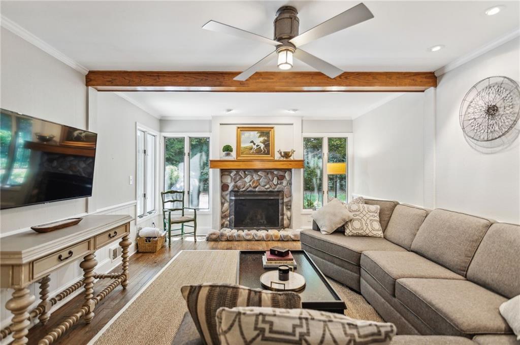 520 N Harbor Drive, Atlanta, Georgia 30328, 5 Bedrooms Bedrooms, ,3 BathroomsBathrooms,Residential,Sold,520 N Harbor Drive,7299059