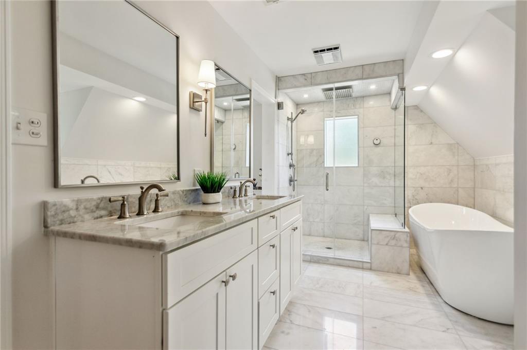 520 N Harbor Drive, Atlanta, Georgia 30328, 5 Bedrooms Bedrooms, ,3 BathroomsBathrooms,Residential,Sold,520 N Harbor Drive,7299059
