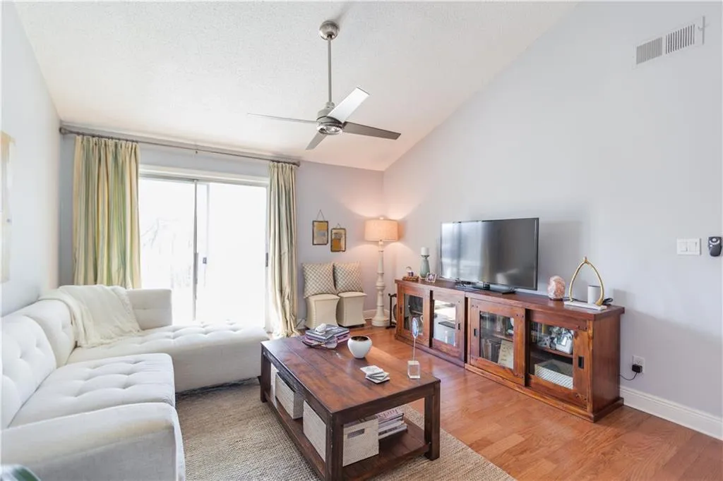 6303 Santa Fe Parkway, Sandy Springs, Georgia 30350, 2 Bedrooms Bedrooms, ,2 BathroomsBathrooms,Residential,Sold,6303 Santa Fe Parkway,5957309