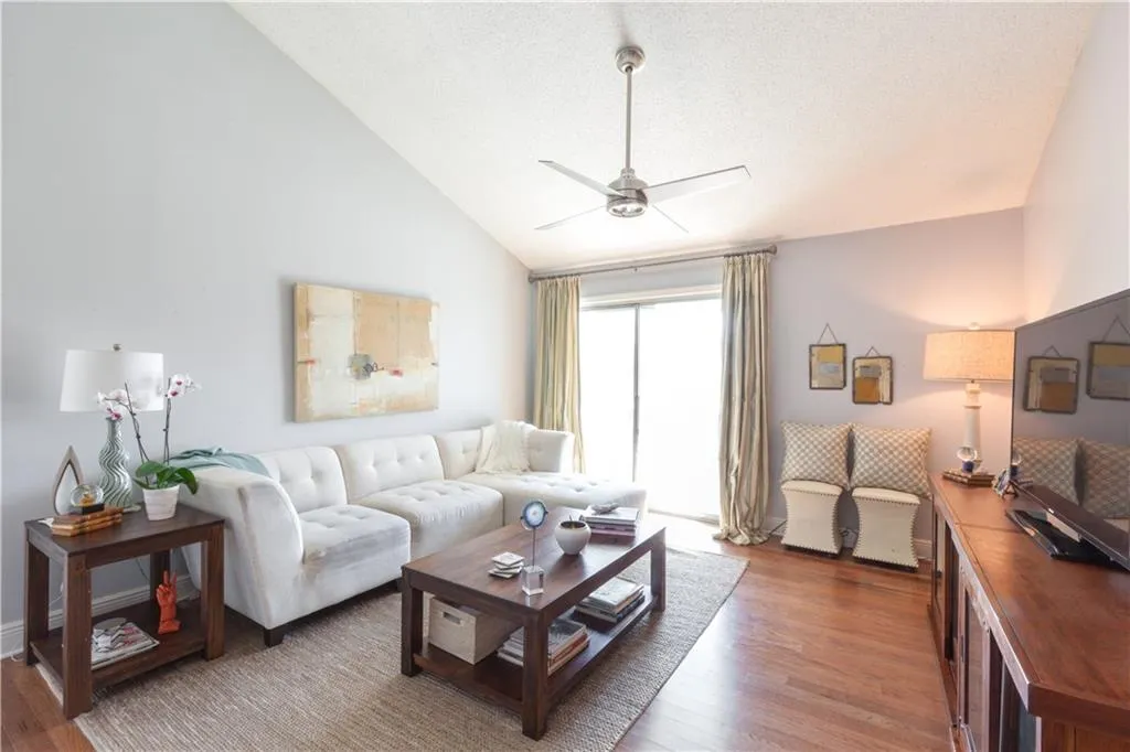 6303 Santa Fe Parkway, Sandy Springs, Georgia 30350, 2 Bedrooms Bedrooms, ,2 BathroomsBathrooms,Residential,Sold,6303 Santa Fe Parkway,5957309