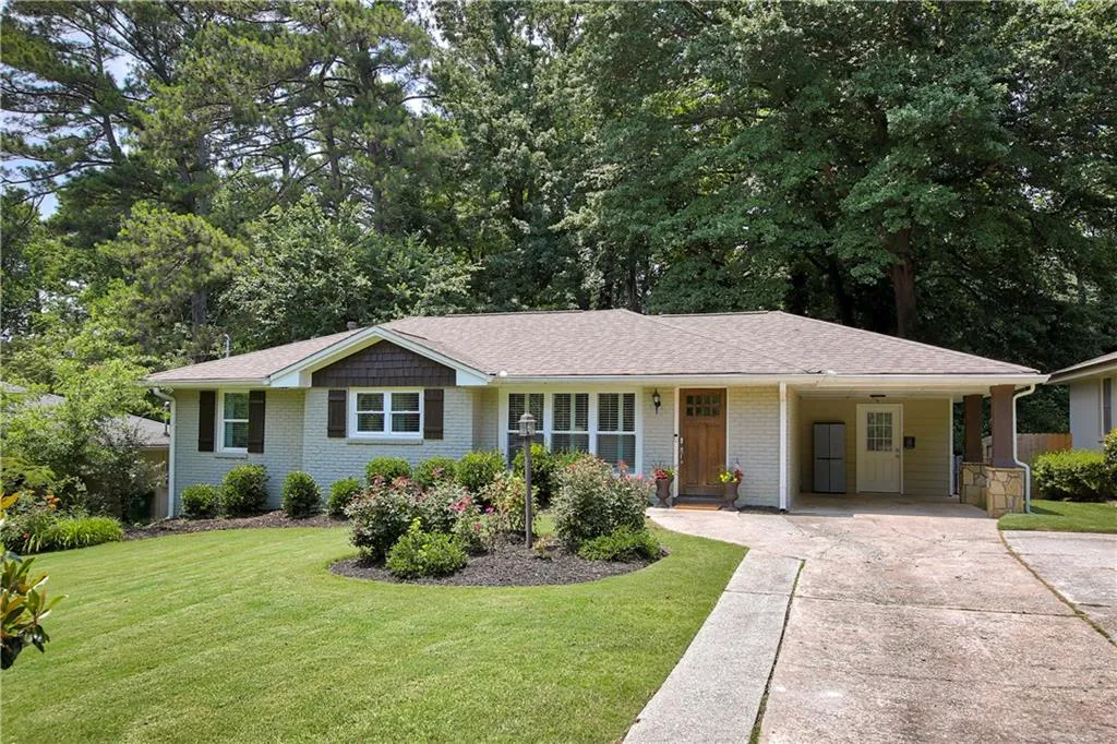 2027 Drew Valley Road Ne, Brookhaven, Georgia 30319, 3 Bedrooms Bedrooms, ,2 BathroomsBathrooms,Residential,Sold,2027 Drew Valley Road Ne,6026638