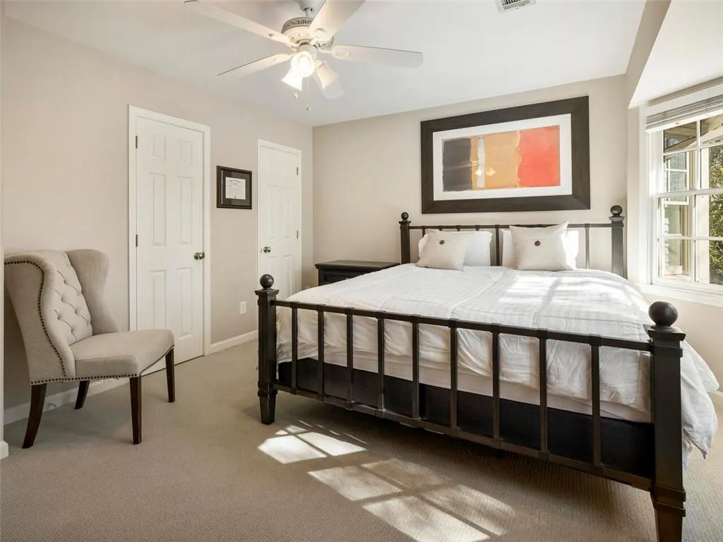 12 Honour Avenue Nw Unit 10, Atlanta, Georgia 30305, 2 Bedrooms Bedrooms, ,2 BathroomsBathrooms,Residential,Sold,12 Honour Avenue Nw Unit 10,6807812