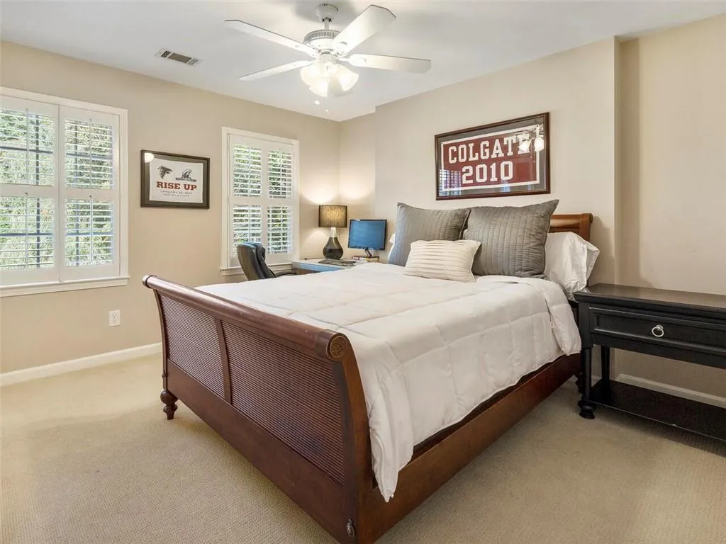 12 Honour Avenue Nw Unit 10, Atlanta, Georgia 30305, 2 Bedrooms Bedrooms, ,2 BathroomsBathrooms,Residential,Sold,12 Honour Avenue Nw Unit 10,6807812