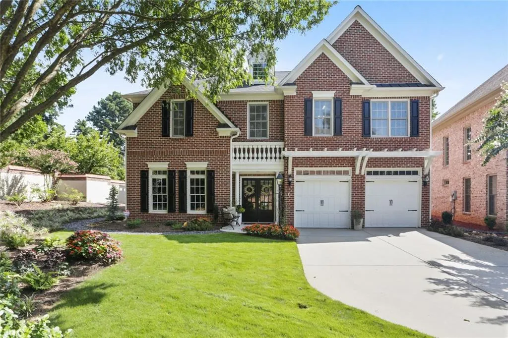 400 Wembley Circle, Sandy Springs, Georgia 30328, 5 Bedrooms Bedrooms, ,4 BathroomsBathrooms,Residential,Sold,400 Wembley Circle,6774251