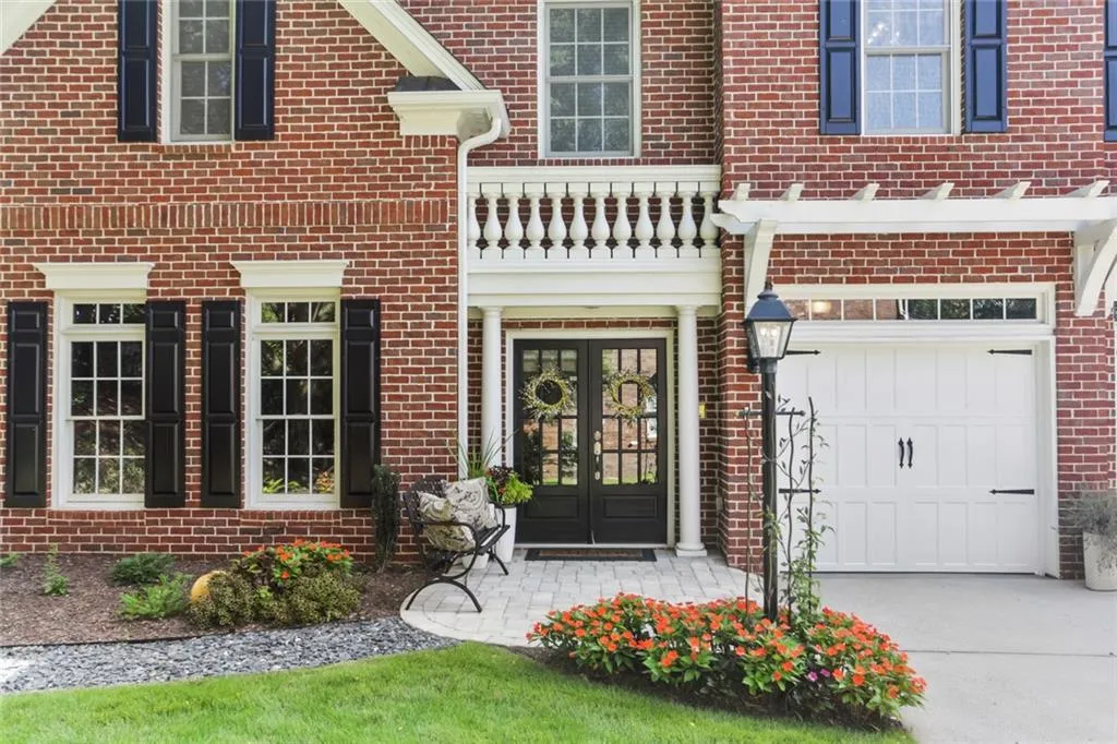 400 Wembley Circle, Sandy Springs, Georgia 30328, 5 Bedrooms Bedrooms, ,4 BathroomsBathrooms,Residential,Sold,400 Wembley Circle,6774251