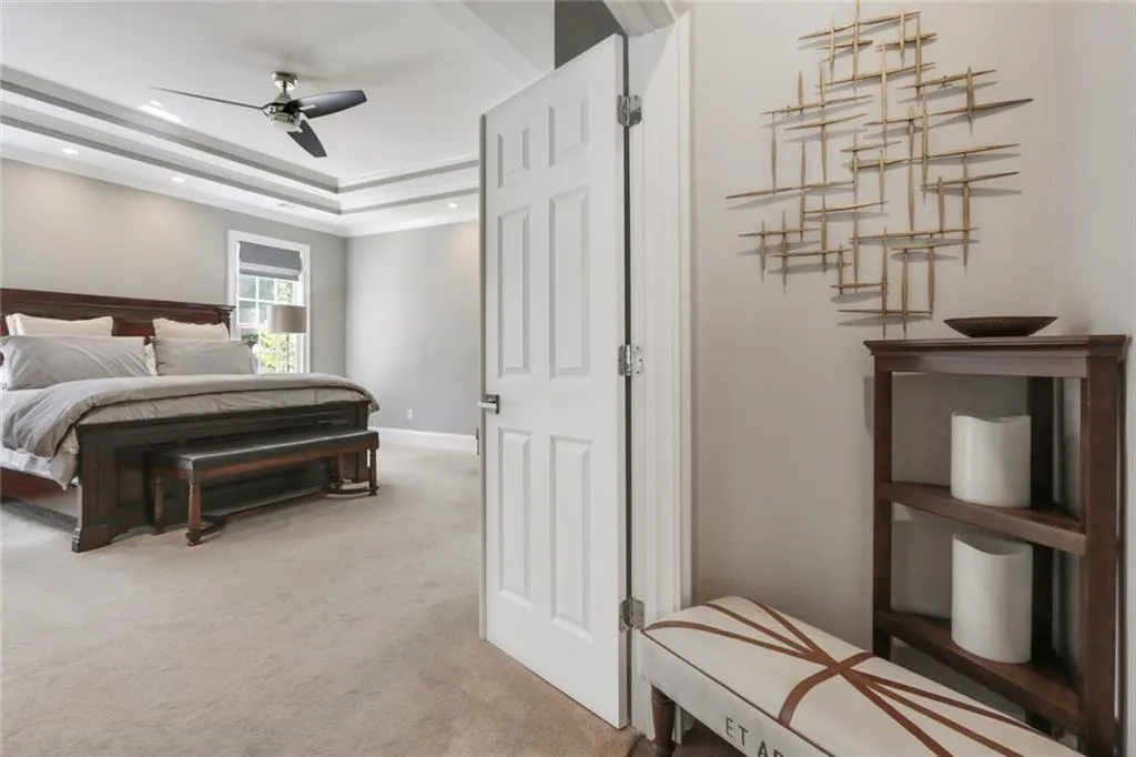 400 Wembley Circle, Sandy Springs, Georgia 30328, 5 Bedrooms Bedrooms, ,4 BathroomsBathrooms,Residential,Sold,400 Wembley Circle,6774251