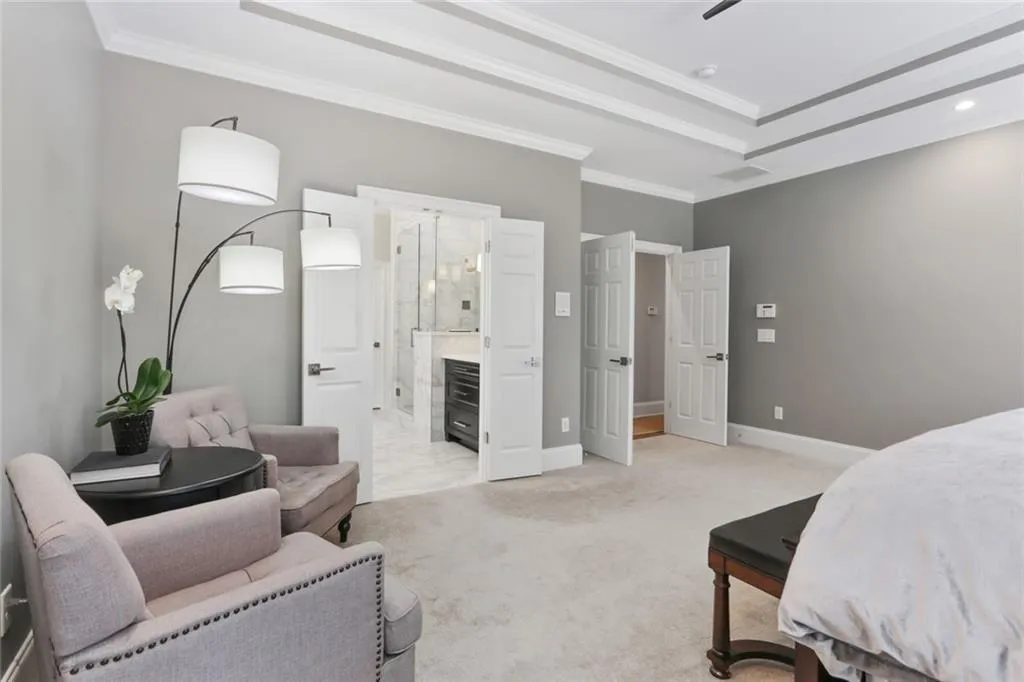 400 Wembley Circle, Sandy Springs, Georgia 30328, 5 Bedrooms Bedrooms, ,4 BathroomsBathrooms,Residential,Sold,400 Wembley Circle,6774251