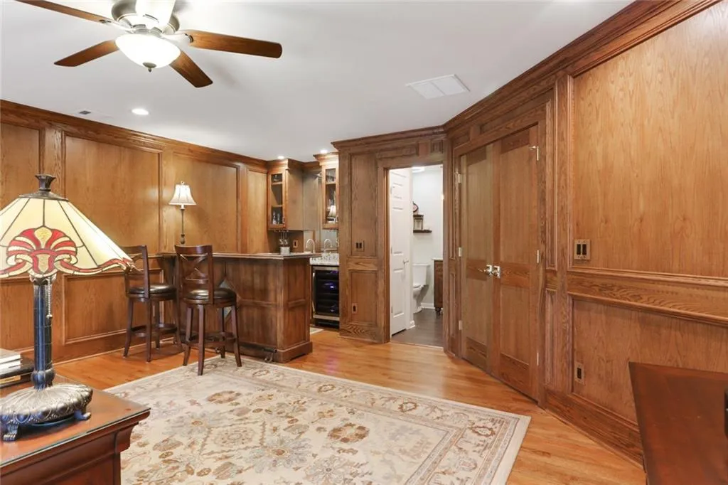 400 Wembley Circle, Sandy Springs, Georgia 30328, 5 Bedrooms Bedrooms, ,4 BathroomsBathrooms,Residential,Sold,400 Wembley Circle,6774251