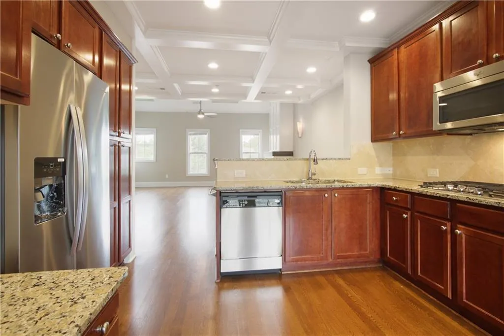 6408 Paulson Place Unit 58, Atlanta, Georgia 30328, 3 Bedrooms Bedrooms, ,3 BathroomsBathrooms,Residential,Sold,6408 Paulson Place Unit 58,6886990