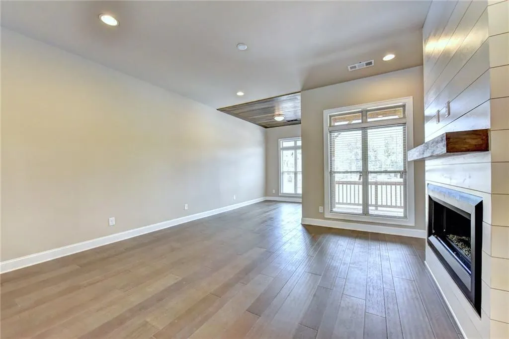 4339 Parkside Place, Atlanta, Georgia 30342, 3 Bedrooms Bedrooms, ,3 BathroomsBathrooms,Residential,Sold,4339 Parkside Place,6114585