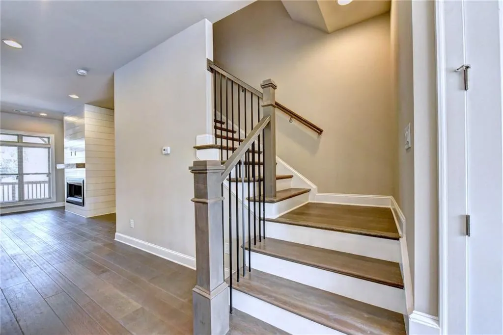 4339 Parkside Place, Atlanta, Georgia 30342, 3 Bedrooms Bedrooms, ,3 BathroomsBathrooms,Residential,Sold,4339 Parkside Place,6114585