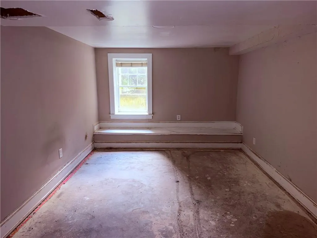 2855 Peachtree Road Ne Unit 103, Atlanta, Georgia 30305, 2 Bedrooms Bedrooms, 0 ,2 BathroomsBathrooms,Residential,For Sale,2855 Peachtree Road Ne Unit 103,7831426